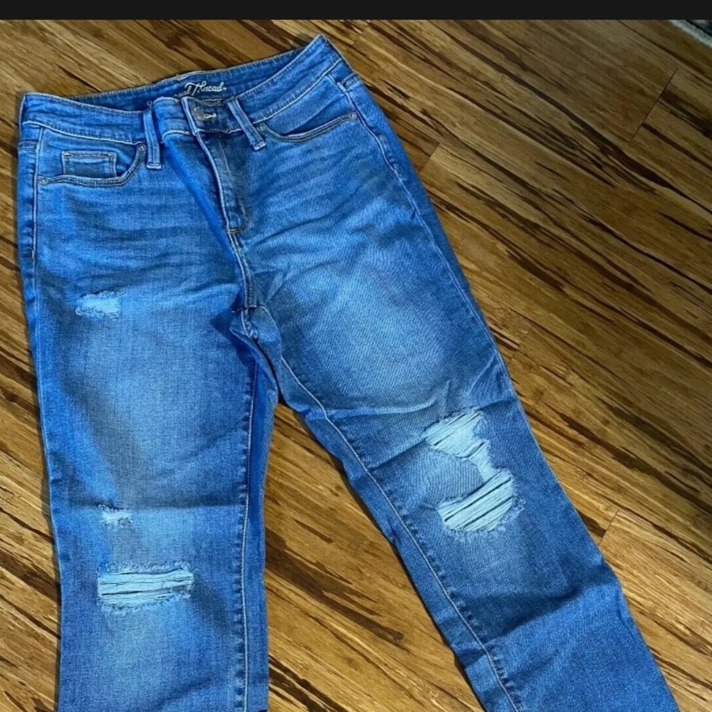 NEW! Women's Universal Thread Boyfriend Crop Jeans, Size 6/28